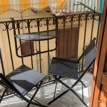 Apartman Mela's House
